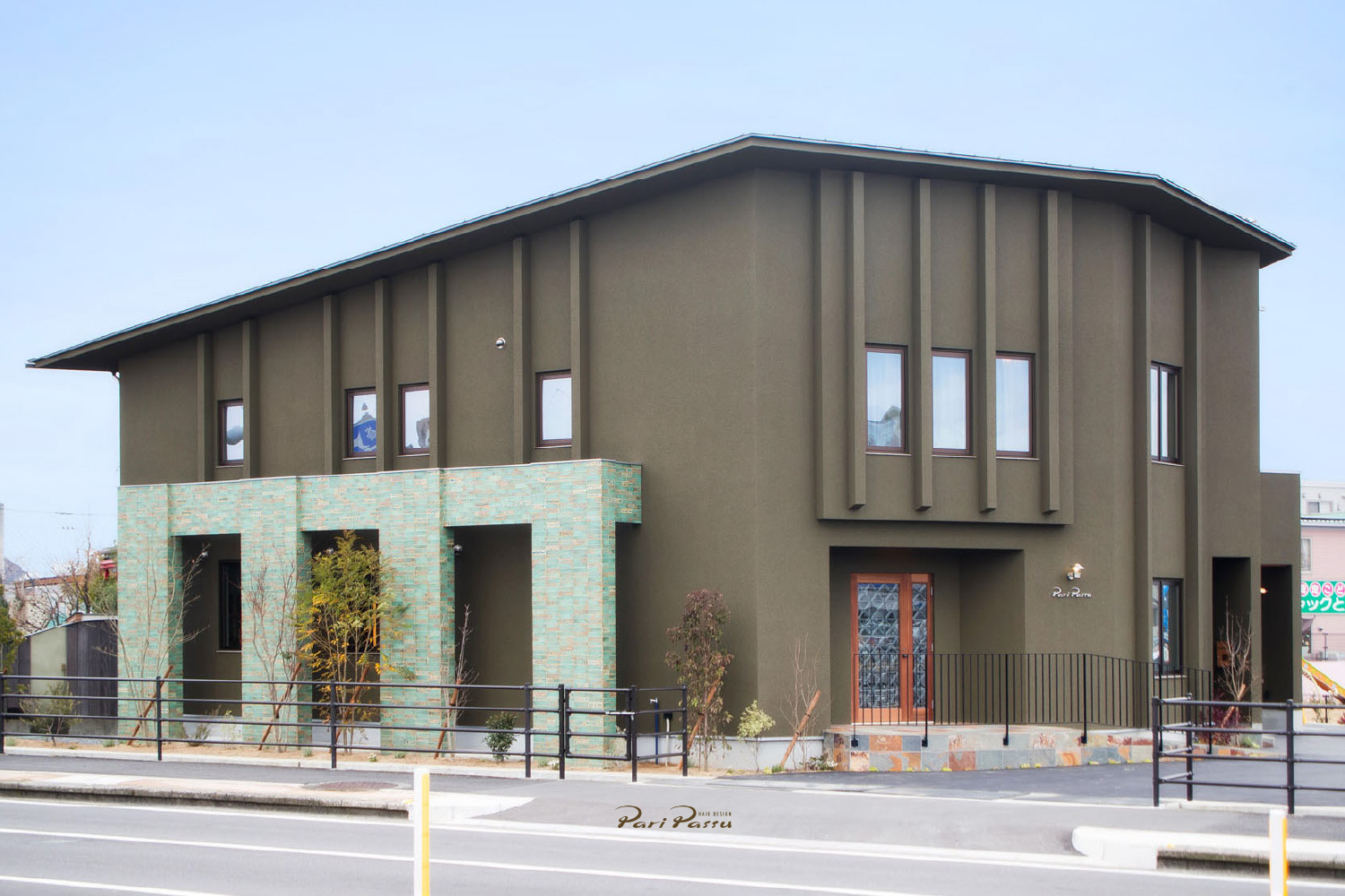 ヘアデザインパリパス